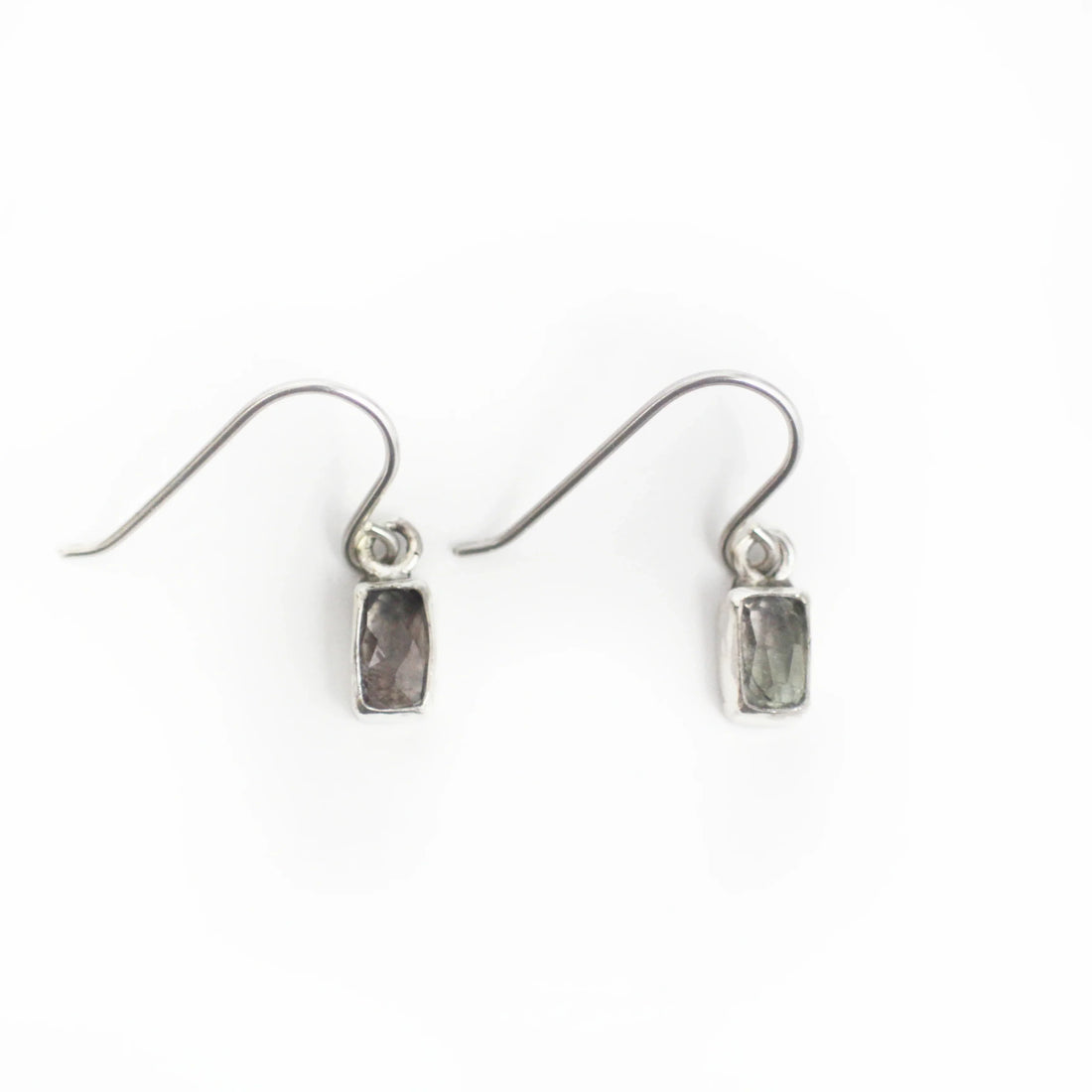 The Best Jewelry Metals for Sensitive Skin
