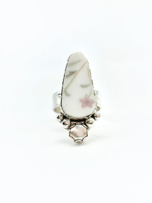Pearlescent Ring: Vintage Plate + Freshwater Pearl + Sterling Silver • Size 6.75